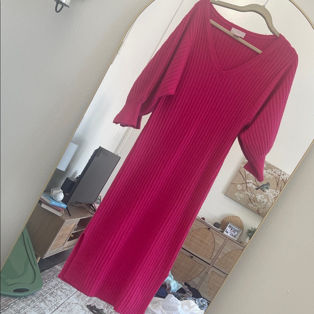 Rachel Parcell Hot Pink Ribbed V-Neck Midi Dress